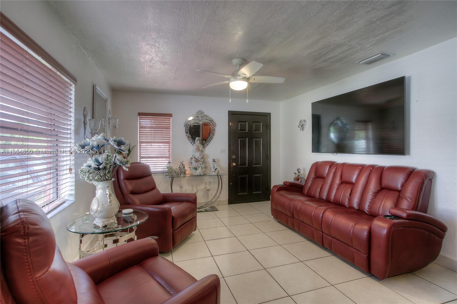 ANDERSON HEIGHTS - Residential