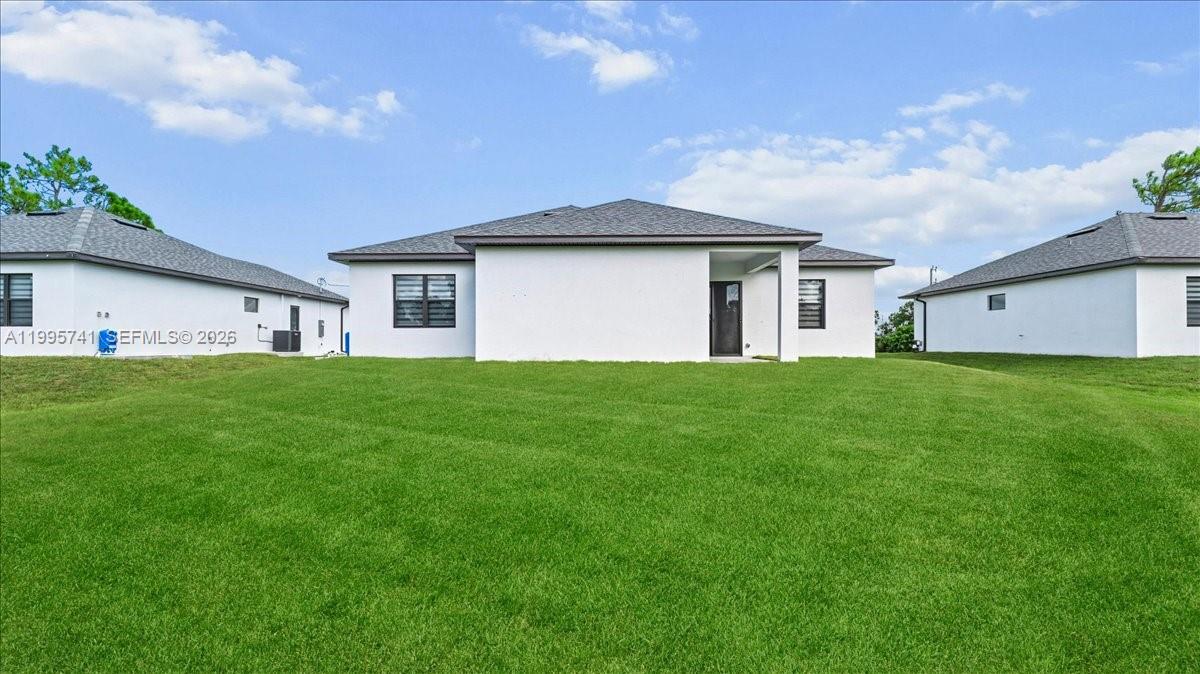 LEHIGH ACRES - Residential