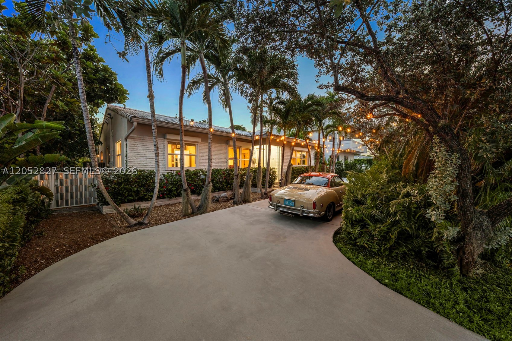ALTOS DEL MAR NO 4 - Residential
