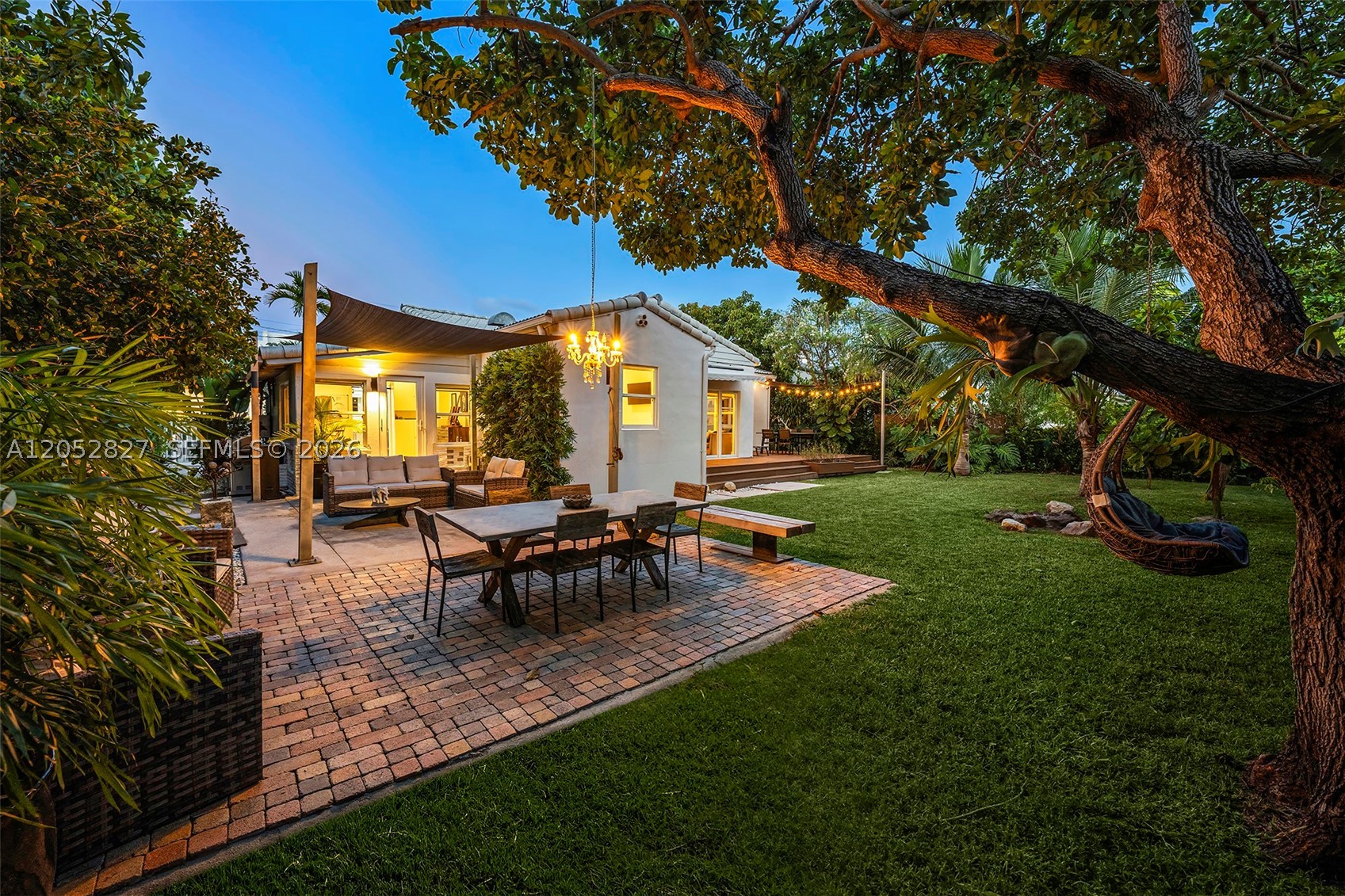 ALTOS DEL MAR NO 4 - Residential