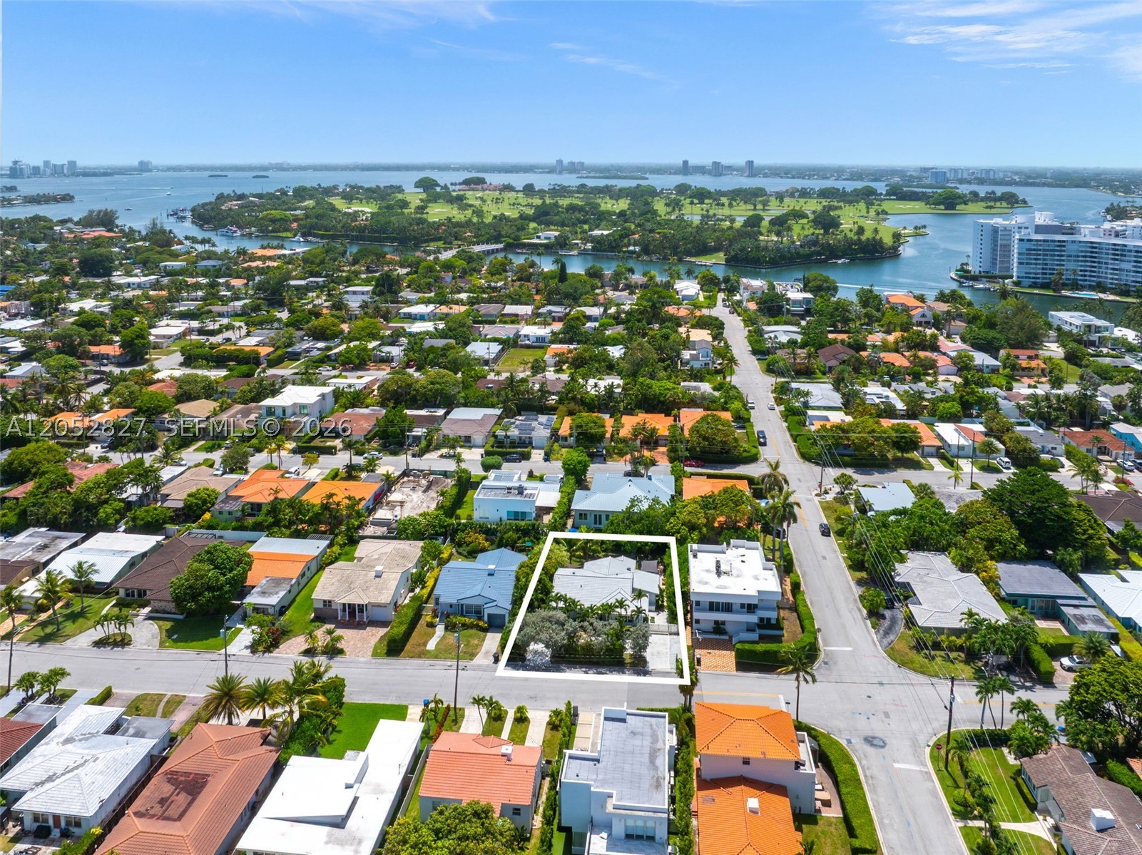 ALTOS DEL MAR NO 4 - Residential