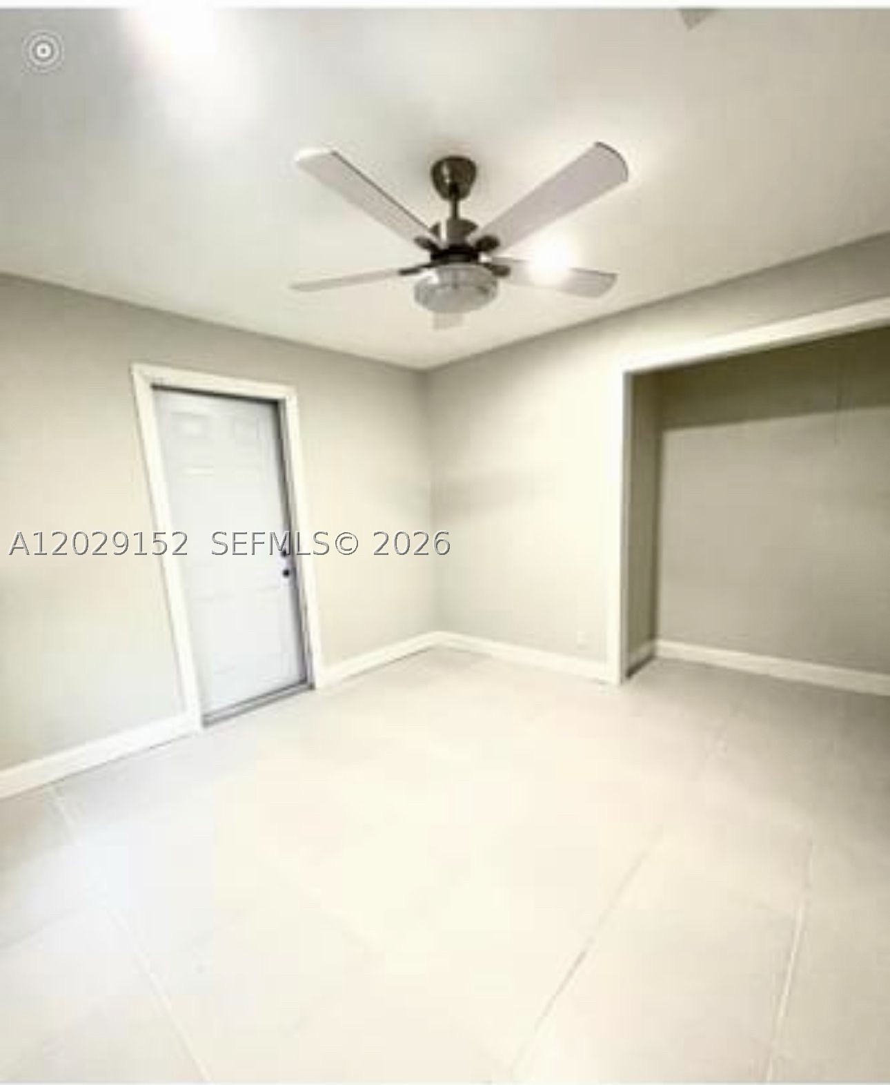 Hollywood East - Residential