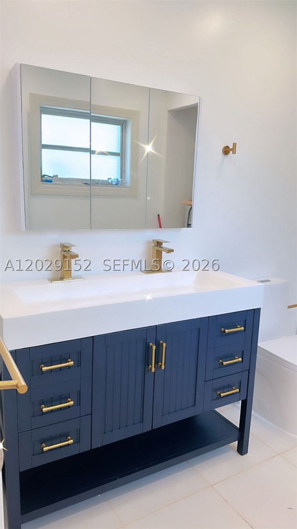 Hollywood East - Residential