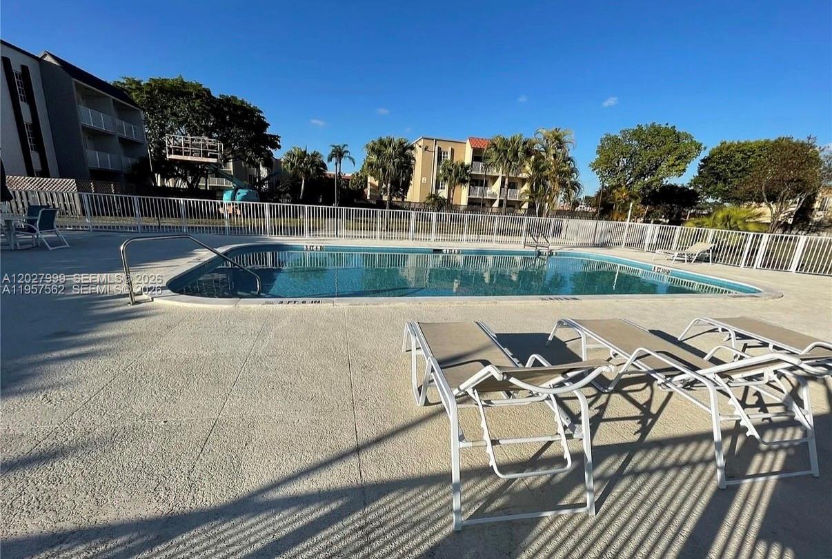 DORAL GARDENS II CONDO - Residential