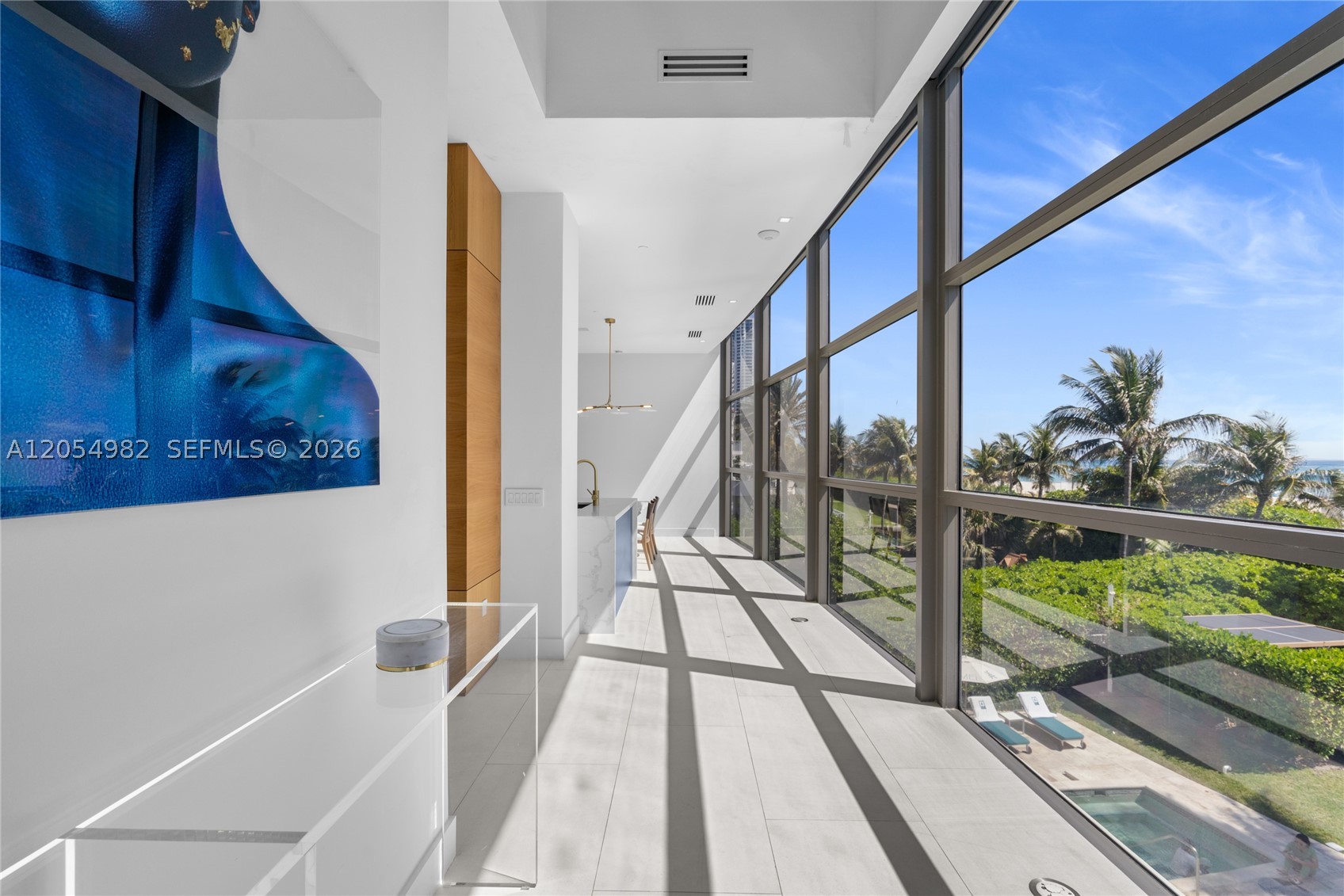 MEI CONDO - Residential