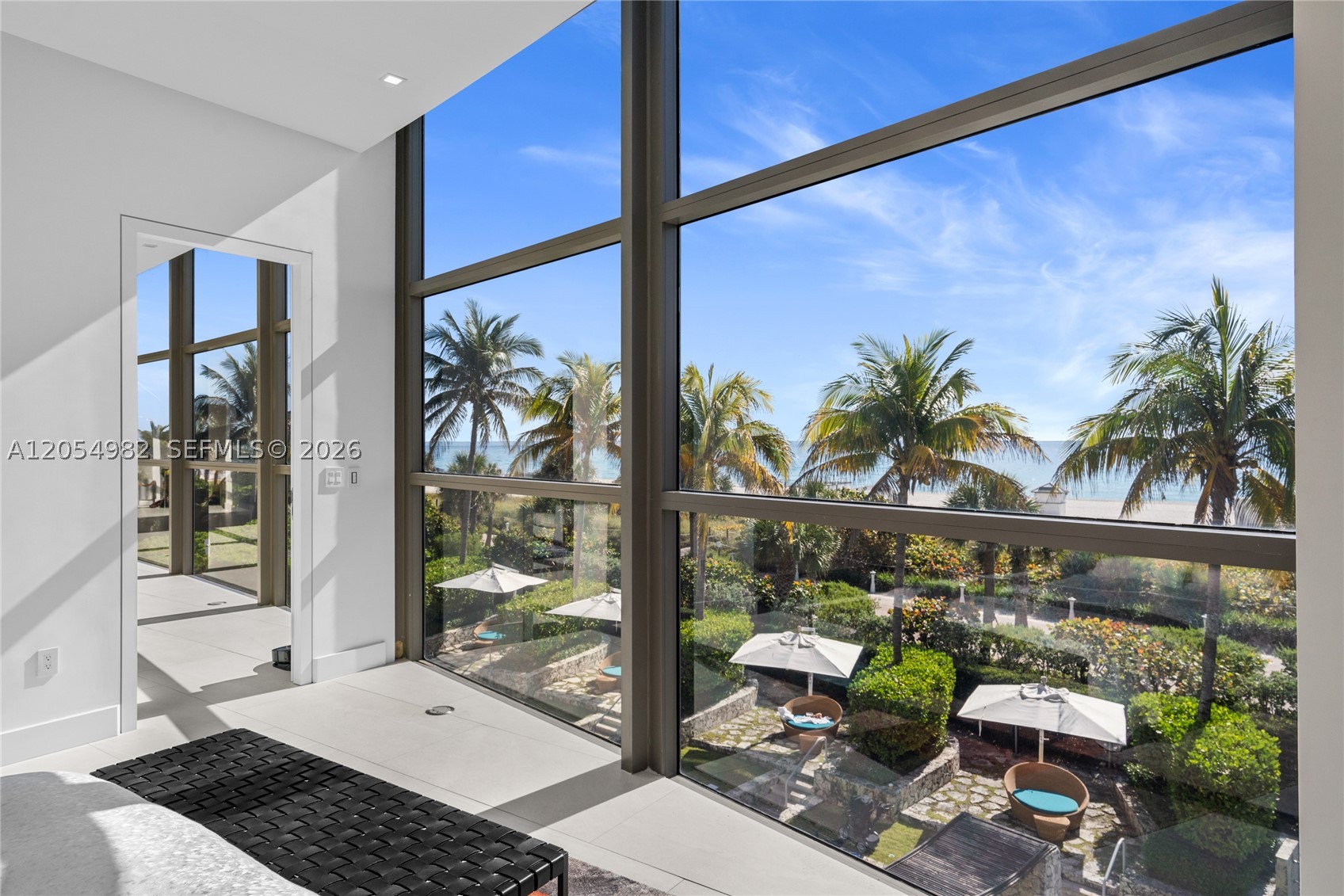 MEI CONDO - Residential