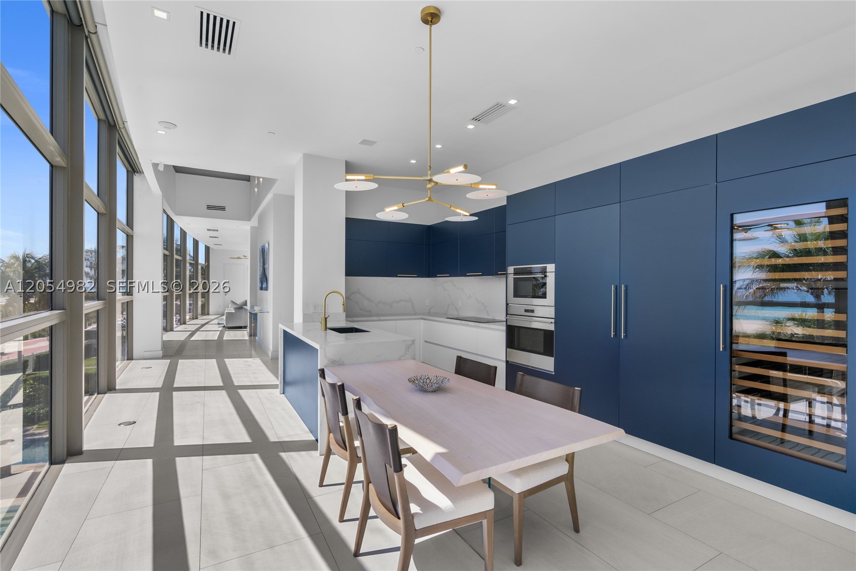 MEI CONDO - Residential