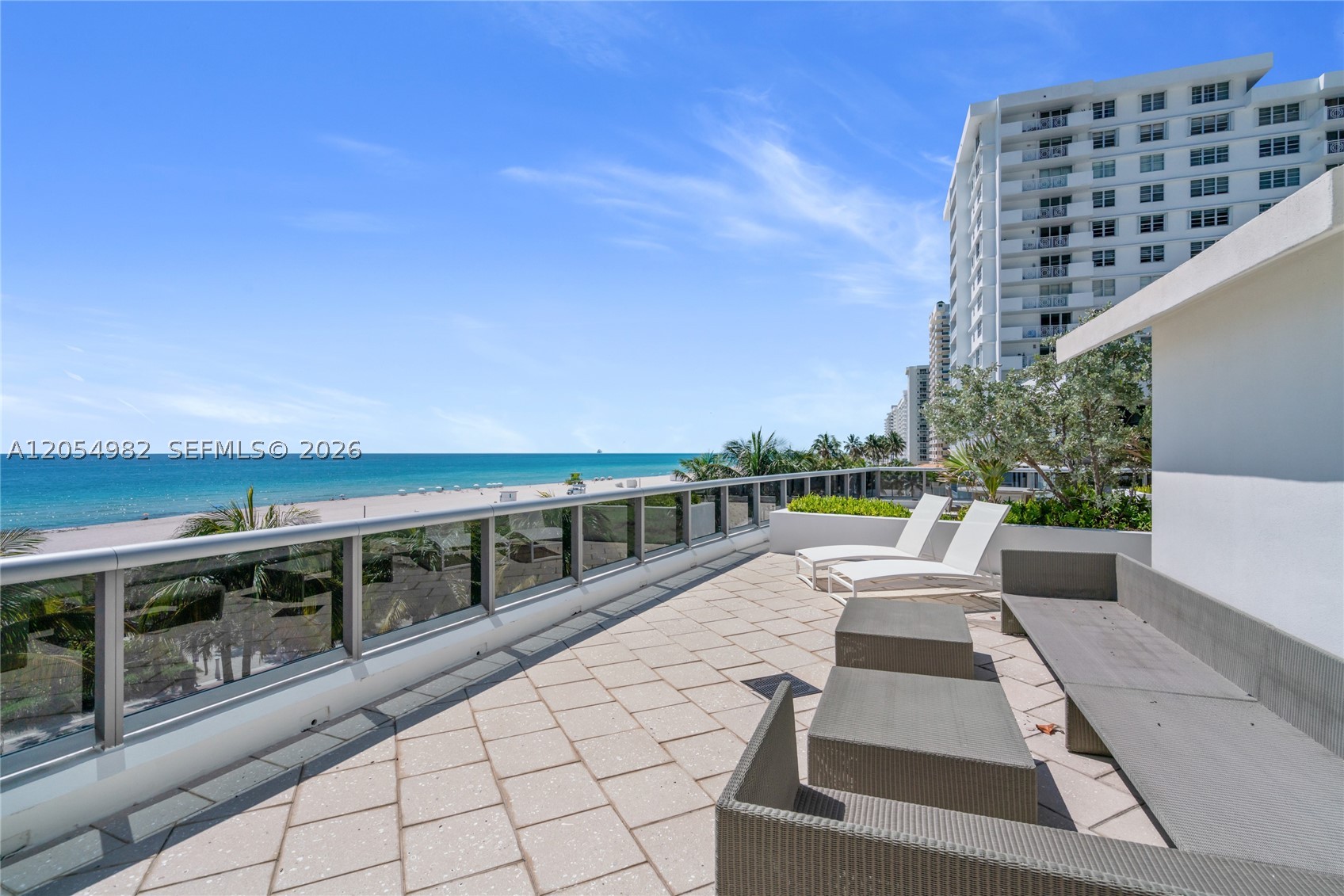 MEI CONDO - Residential