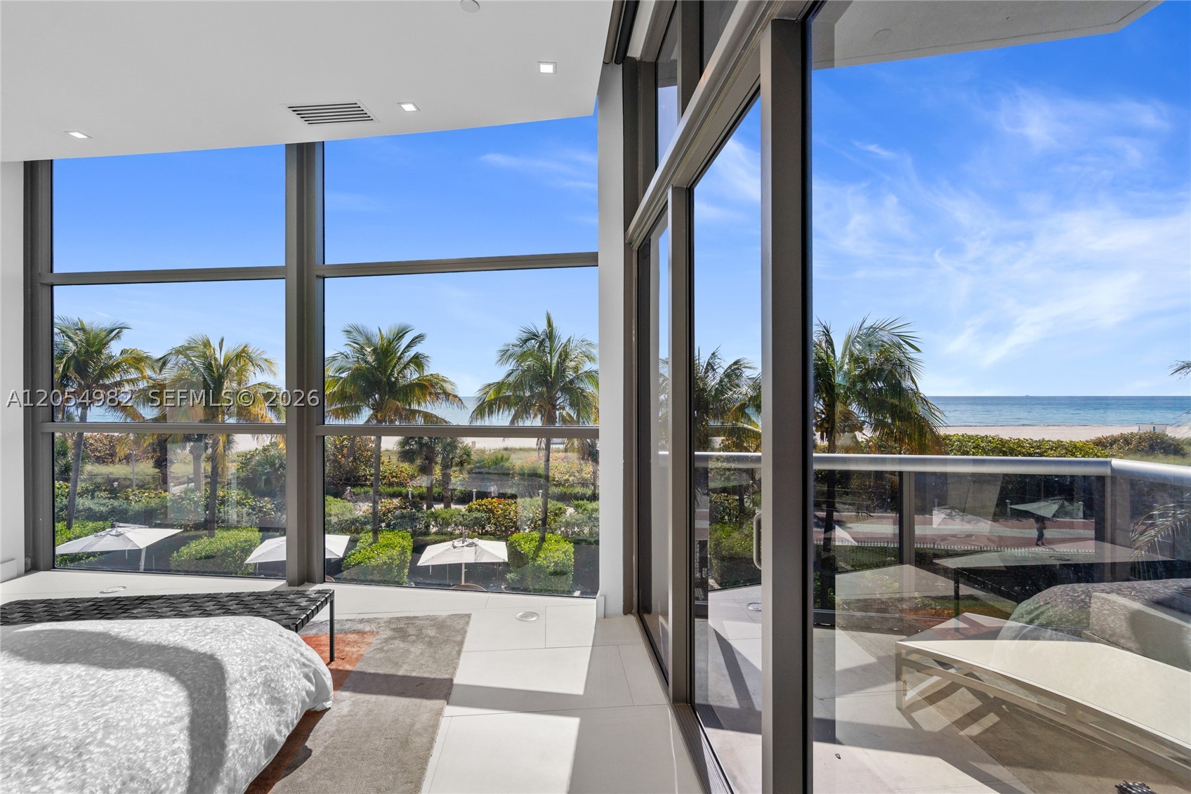 MEI CONDO - Residential