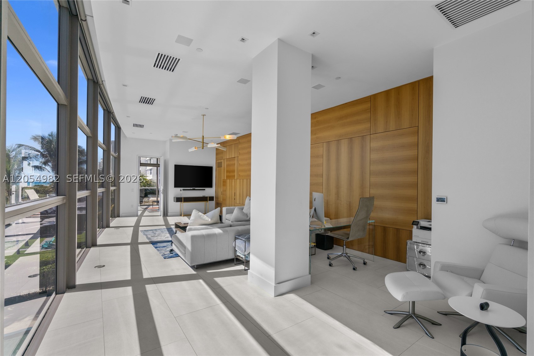 MEI CONDO - Residential
