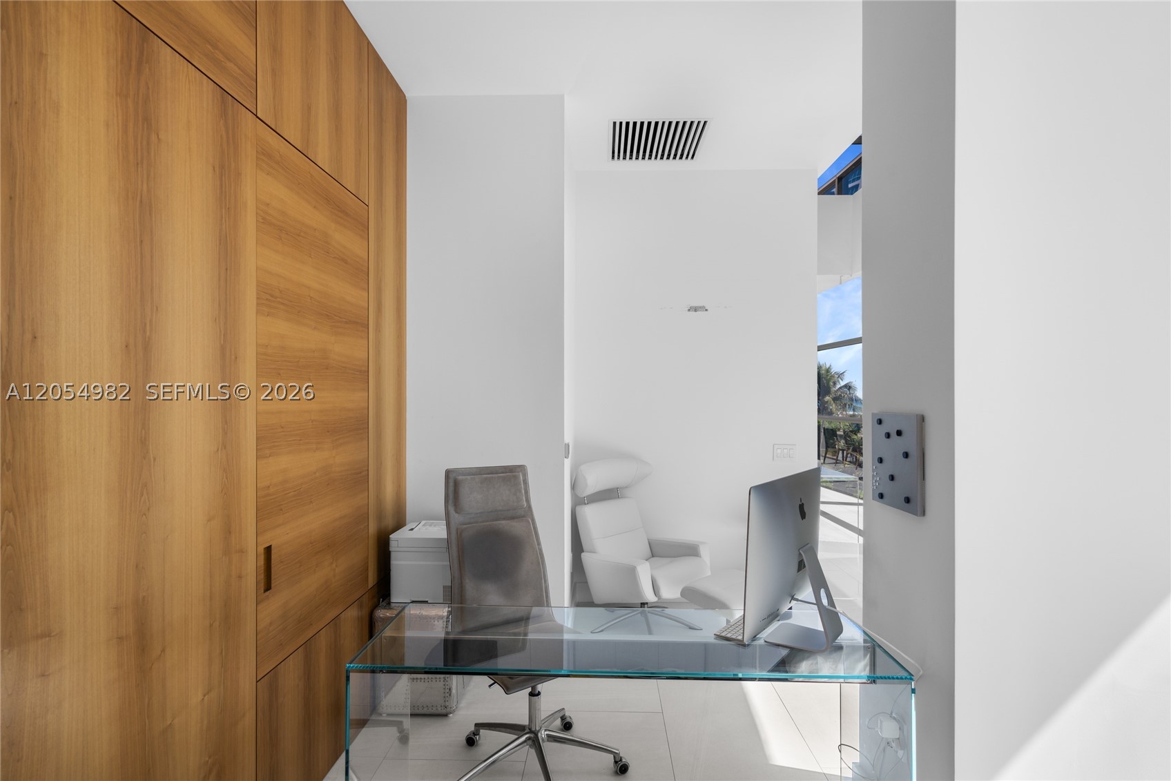 MEI CONDO - Residential