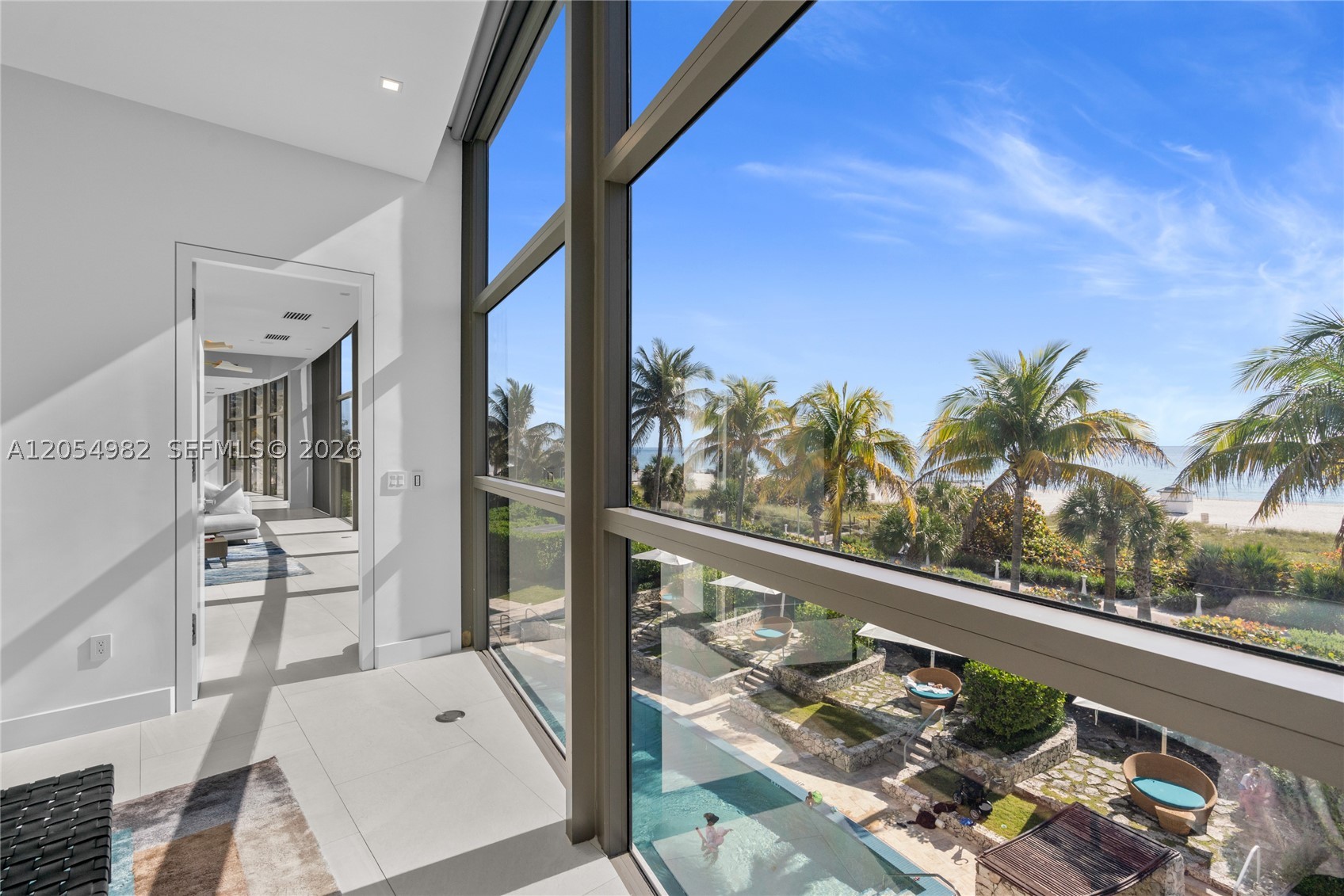 MEI CONDO - Residential