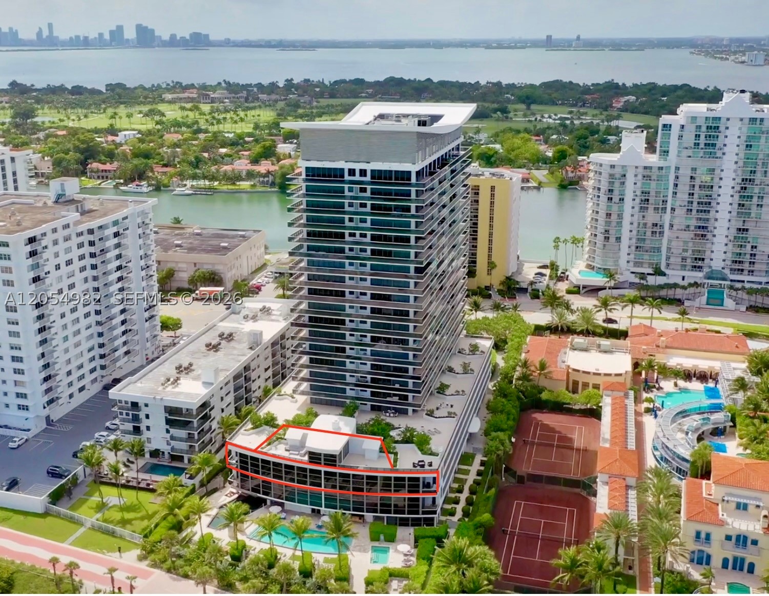 MEI CONDO - Residential