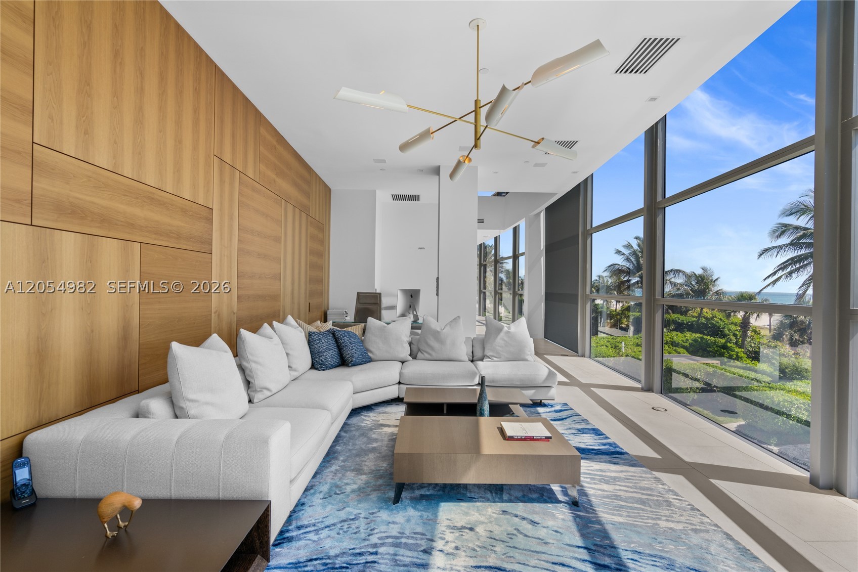 MEI CONDO - Residential