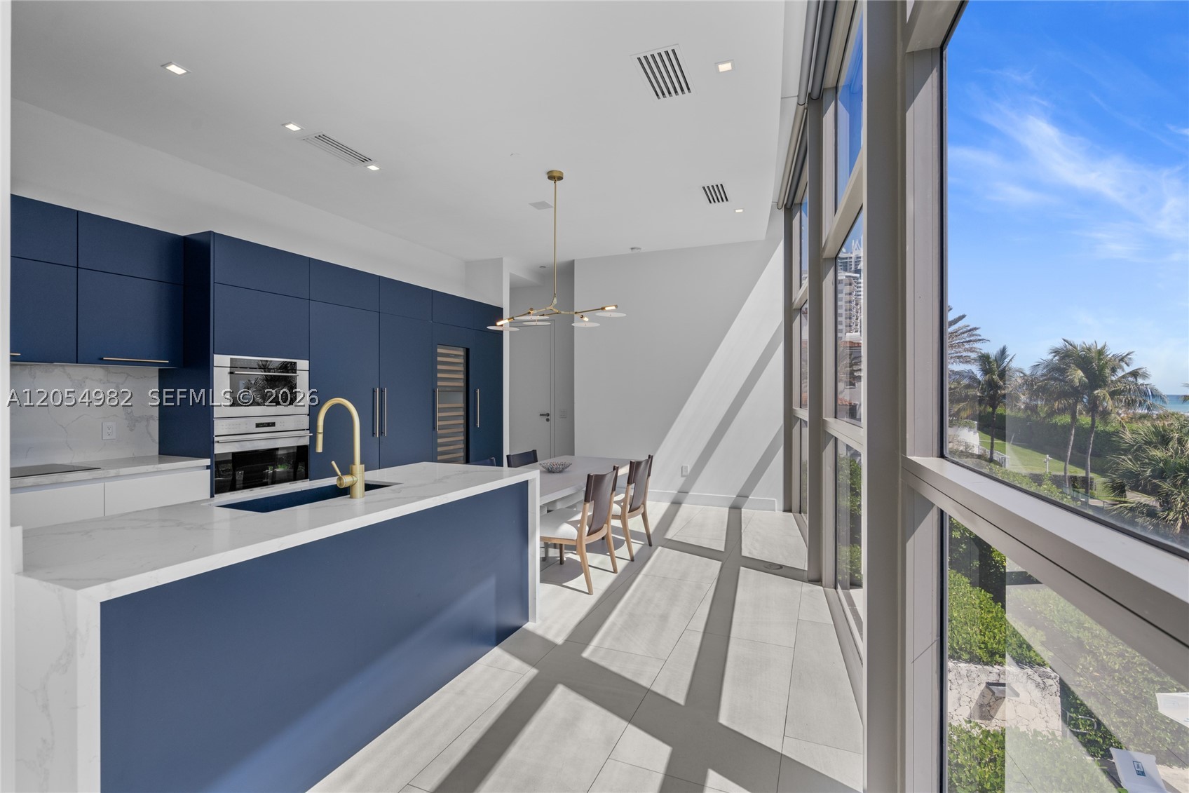 MEI CONDO - Residential