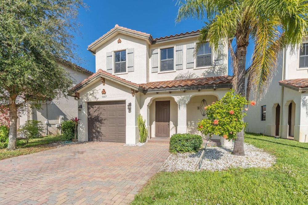 COQUINA MAPLE RID - Residential