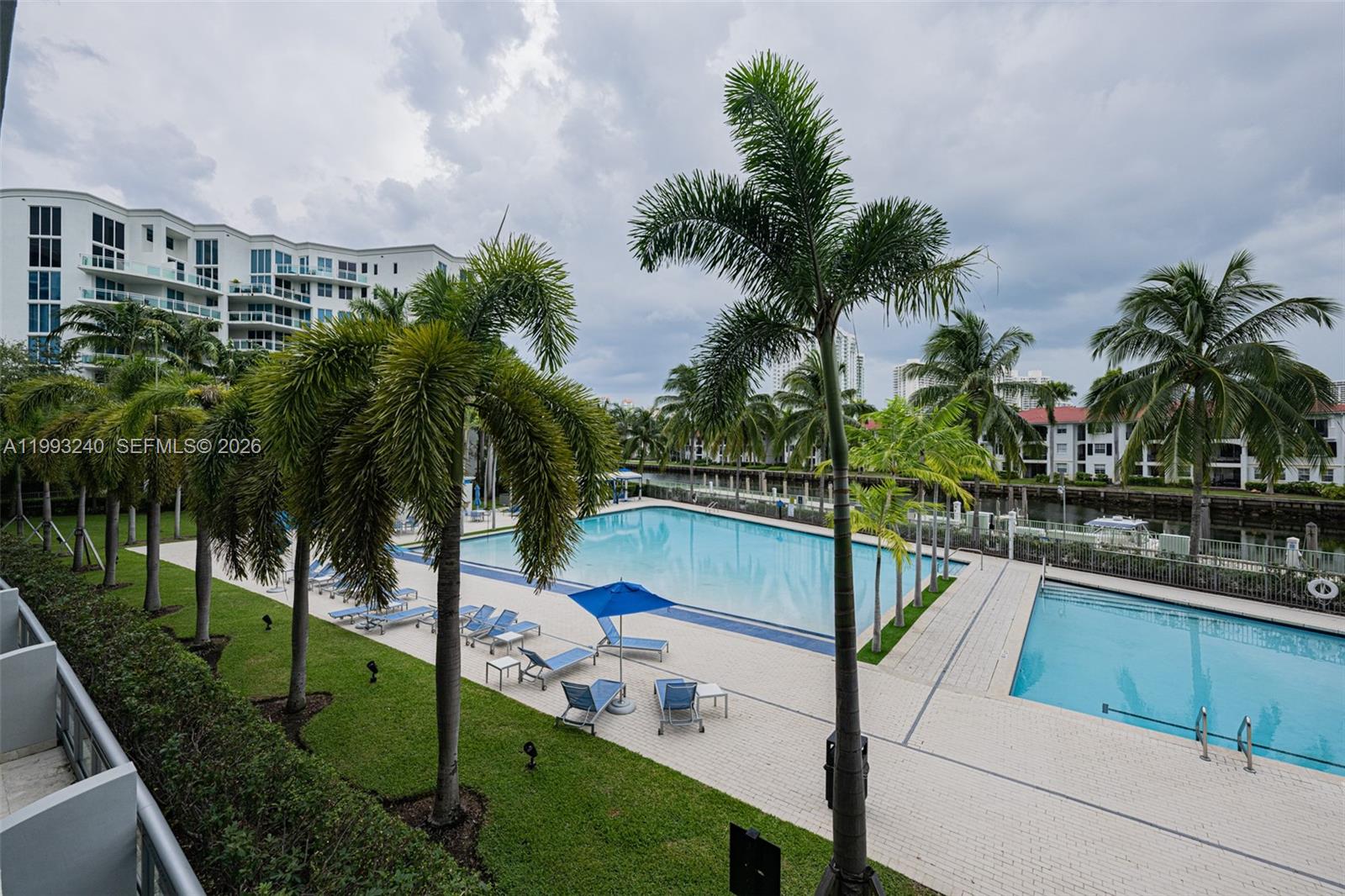 ARTECH RESIDENCES AT AVEN - Residential
