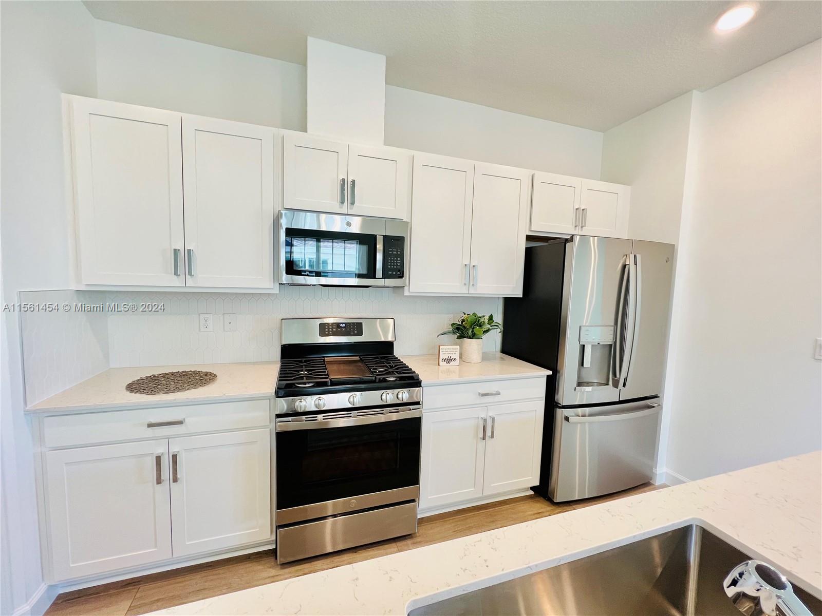 ARDEN PUD POD I NORTH - Residential Lease