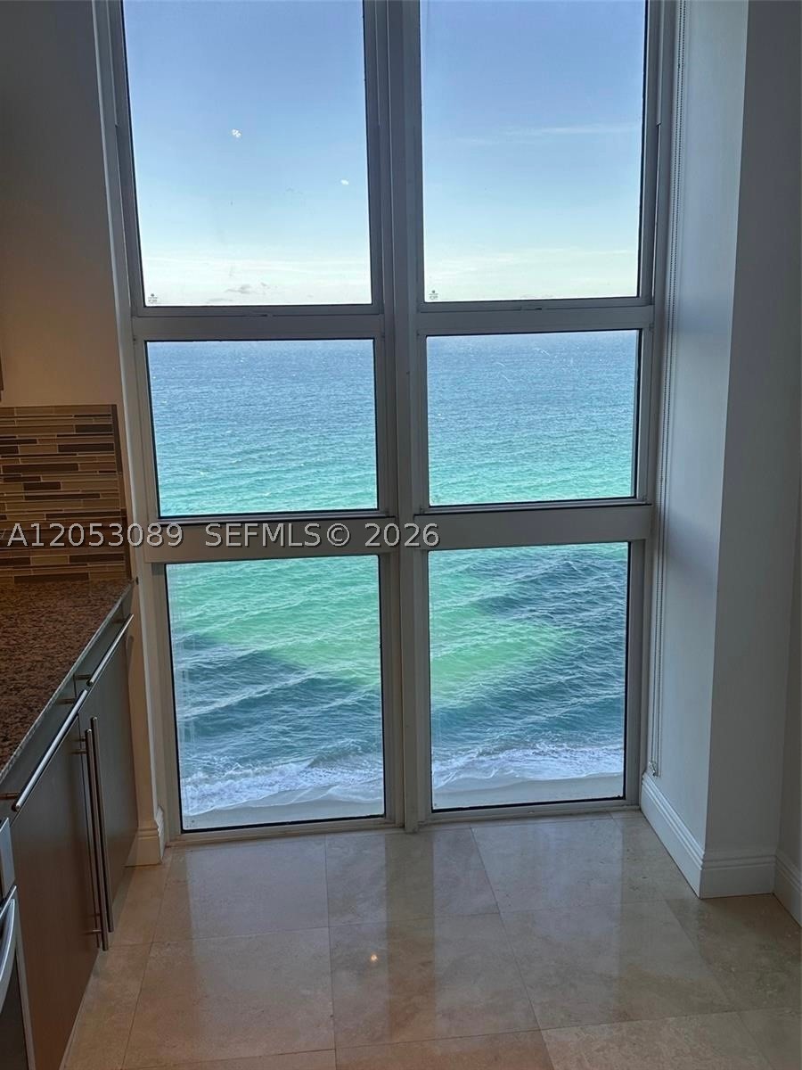 2080 OCEAN DRIVE CONDO - Residential Lease