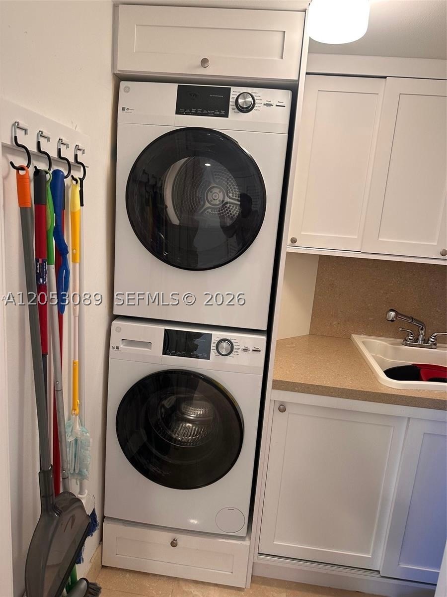 2080 OCEAN DRIVE CONDO - Residential Lease
