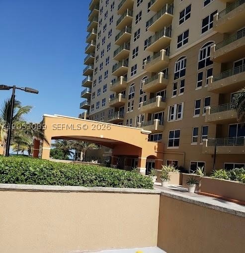 2080 OCEAN DRIVE CONDO - Residential Lease