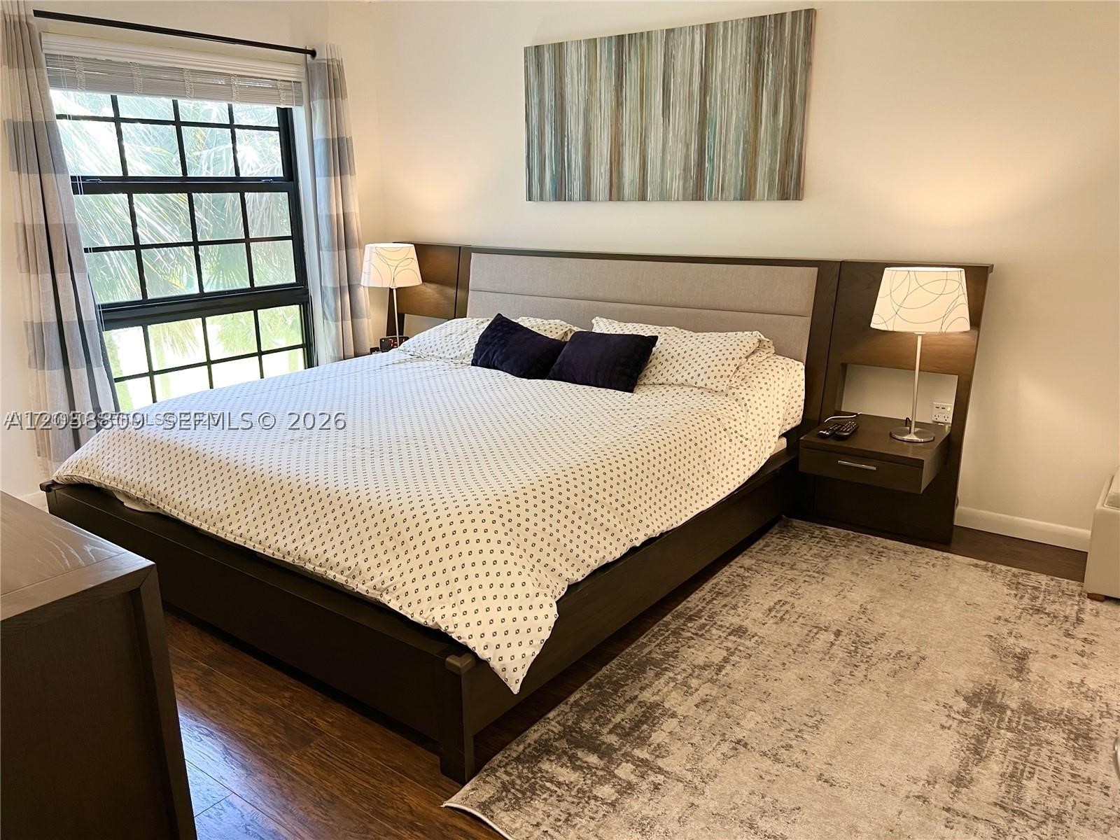 INVERWOOD CONDO - Residential