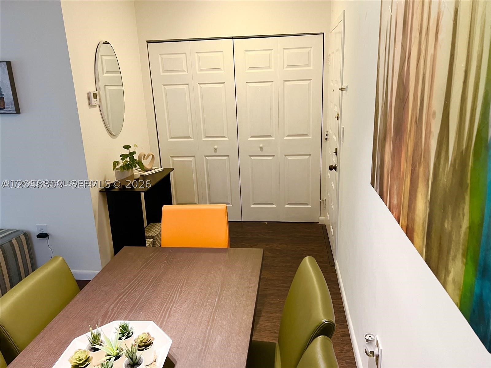 INVERWOOD CONDO - Residential