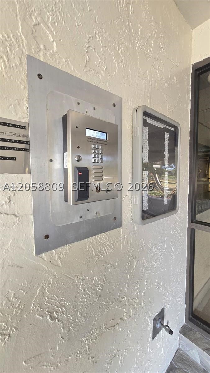 INVERWOOD CONDO - Residential