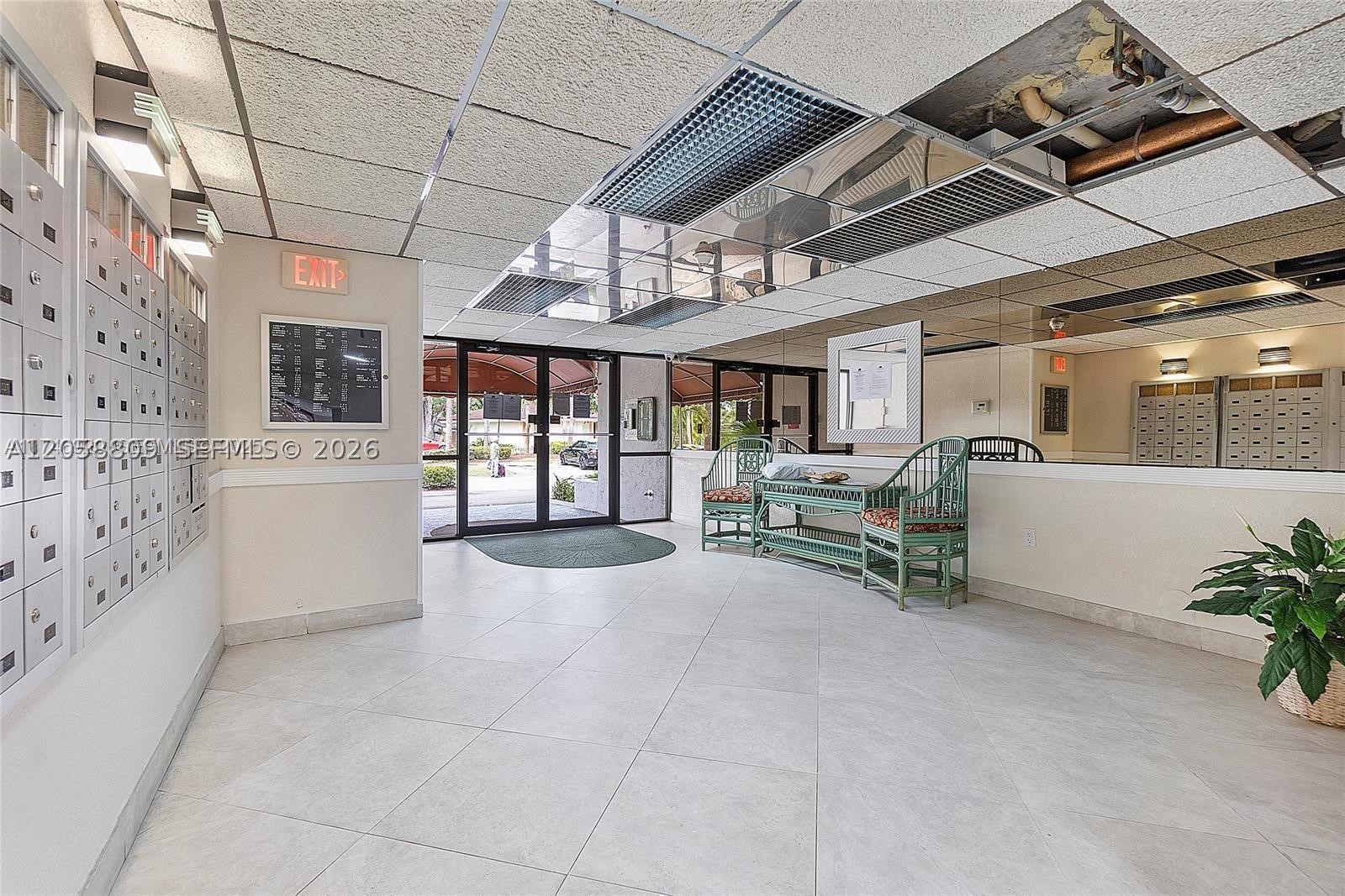 INVERWOOD CONDO - Residential