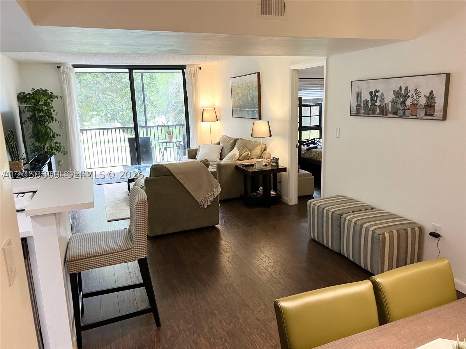 INVERWOOD CONDO - Residential
