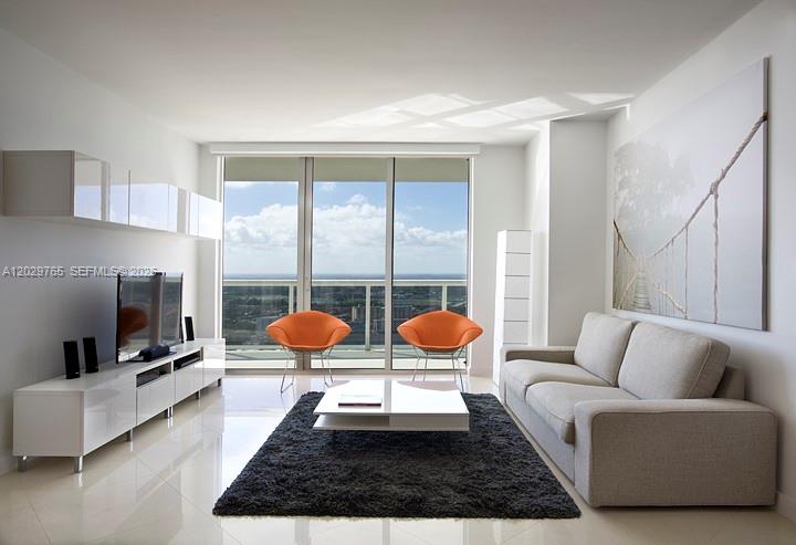 BEACH CLUB THREE - Residential Lease