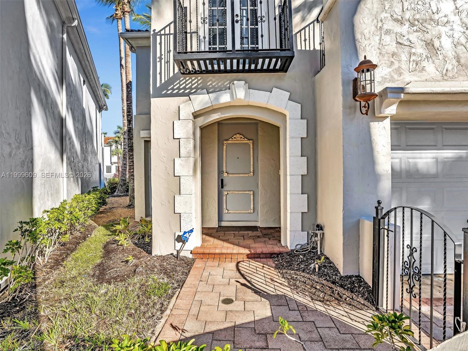 AVENTURA LAKES PHASE 1 - Residential