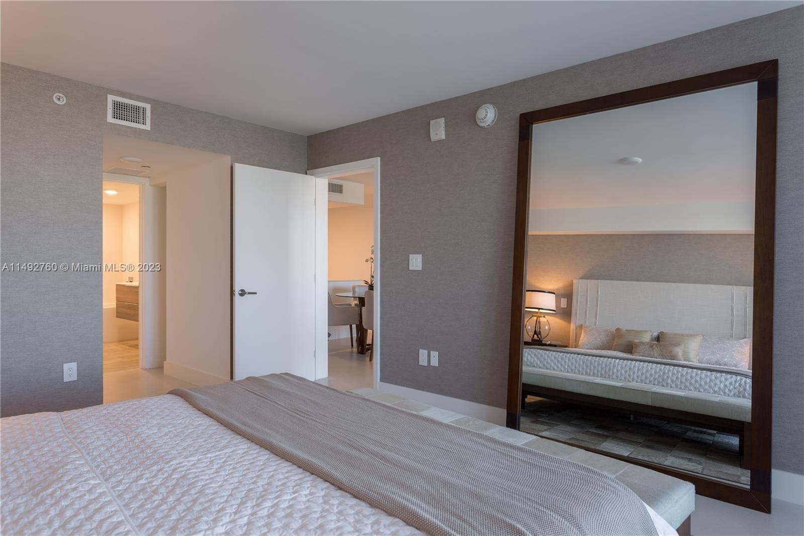 THE IVORY RESIDENCE CONDO - Residential Lease