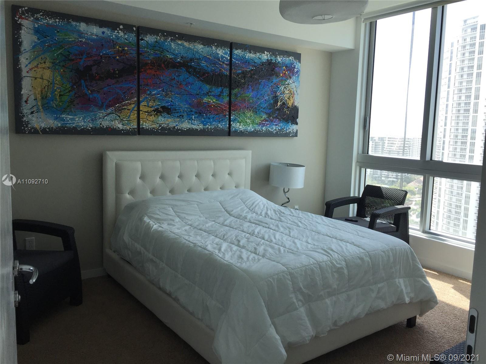 MET 1 CONDO - Residential
