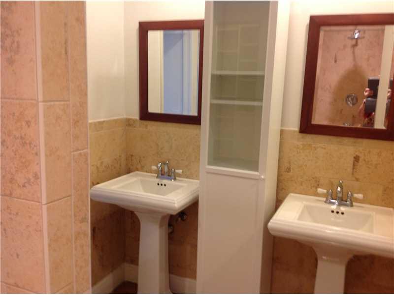 KENSINGTON PARK - Residential Lease