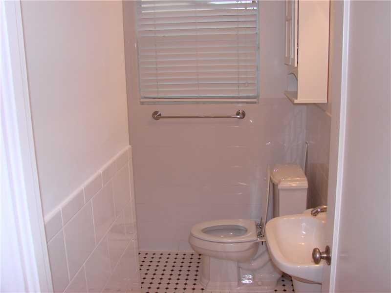 KENSINGTON PARK - Residential Lease