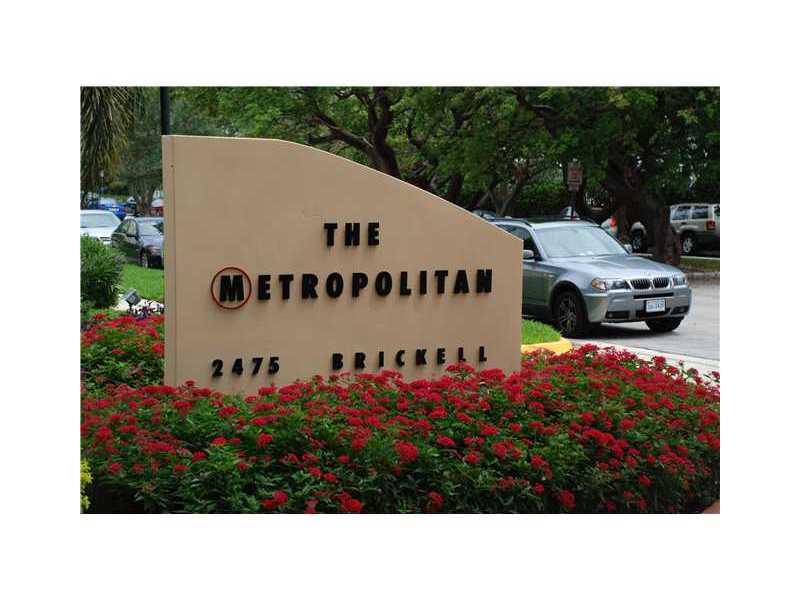THE METROPOLITAN CONDO - Residential Lease