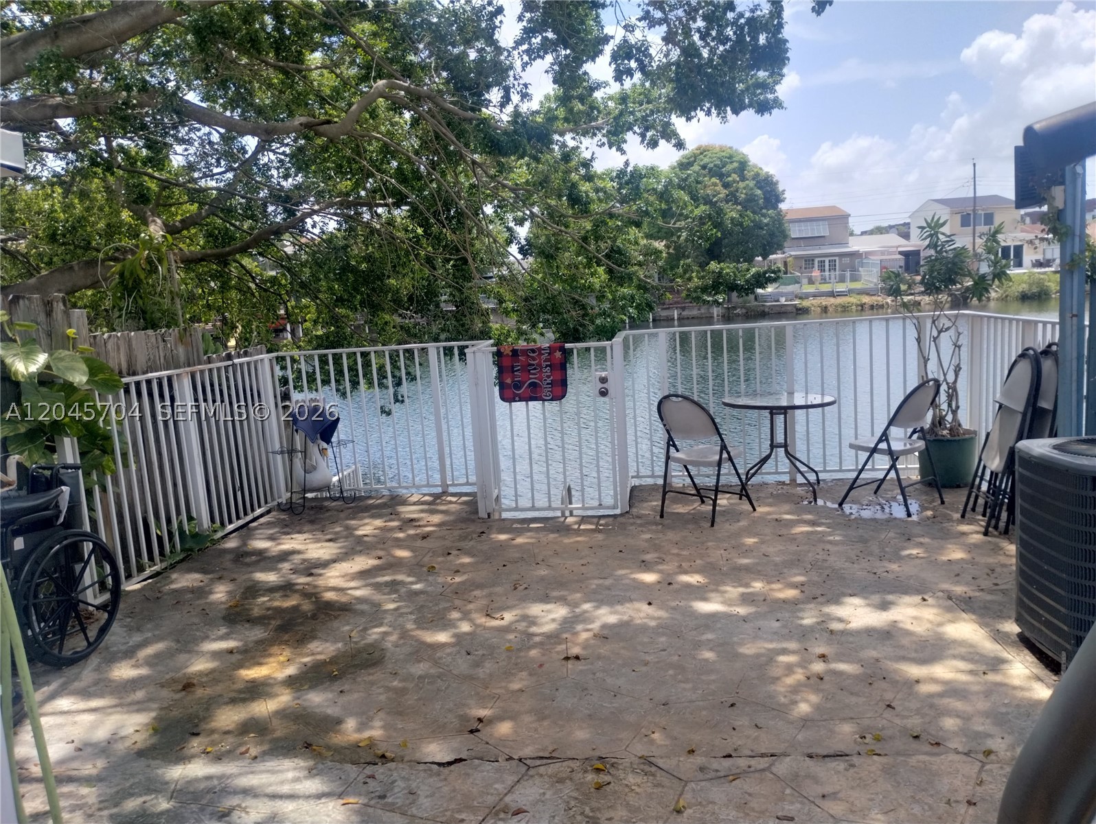 LAKE ORLEANS - Residential