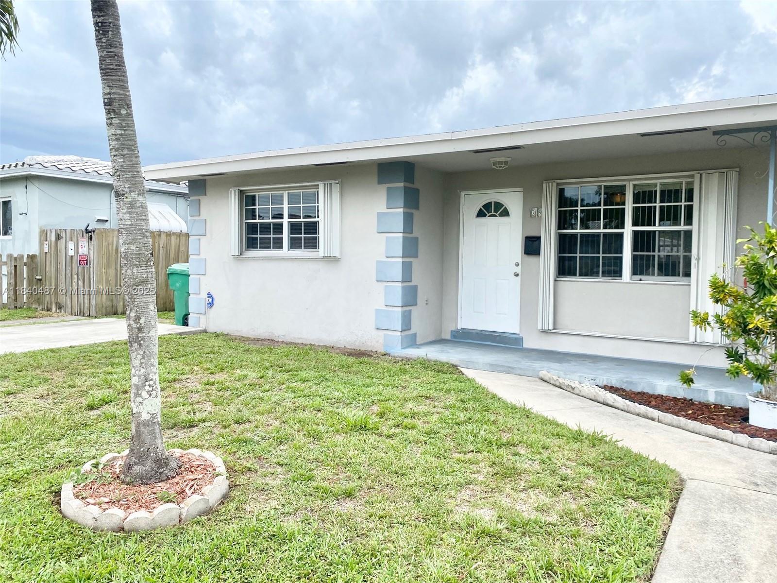 HIGHLAND SQUARE - Residential Lease