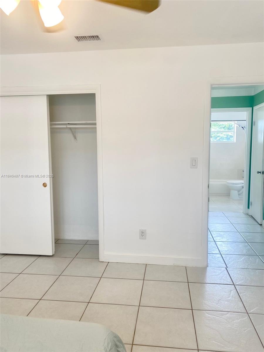 HIGHLAND SQUARE - Residential Lease