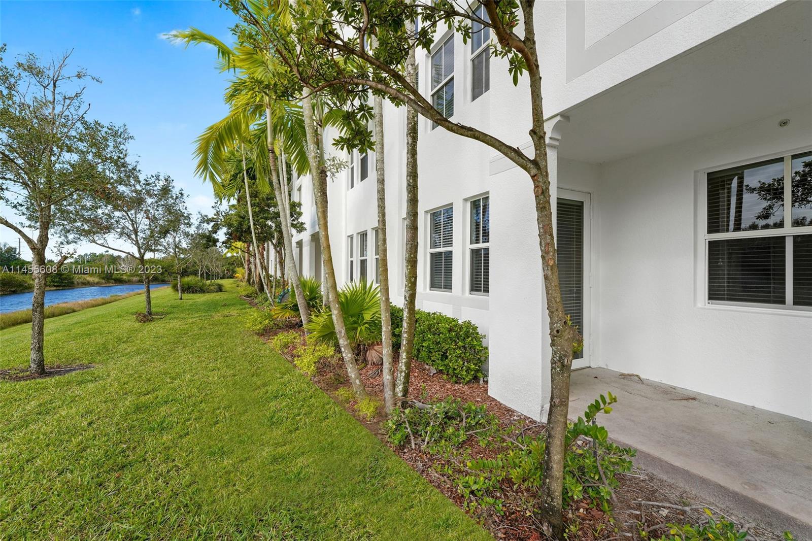 City Center on 7th - Residential Lease