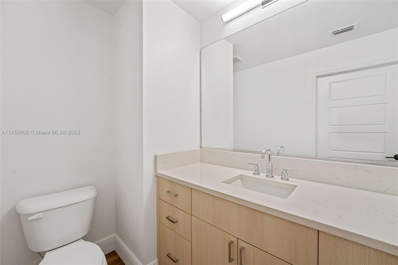 City Center on 7th - Residential Lease