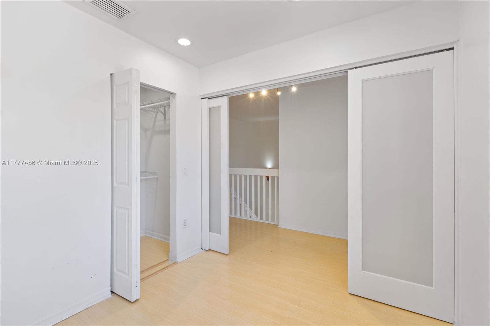 WEST LAKE VILLAGE PLAT - Residential Lease