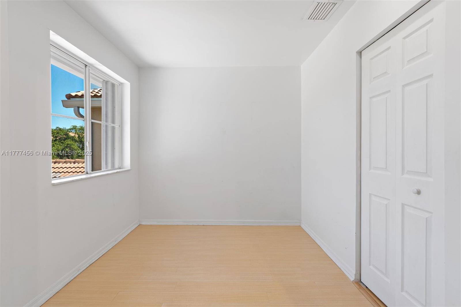 WEST LAKE VILLAGE PLAT - Residential Lease