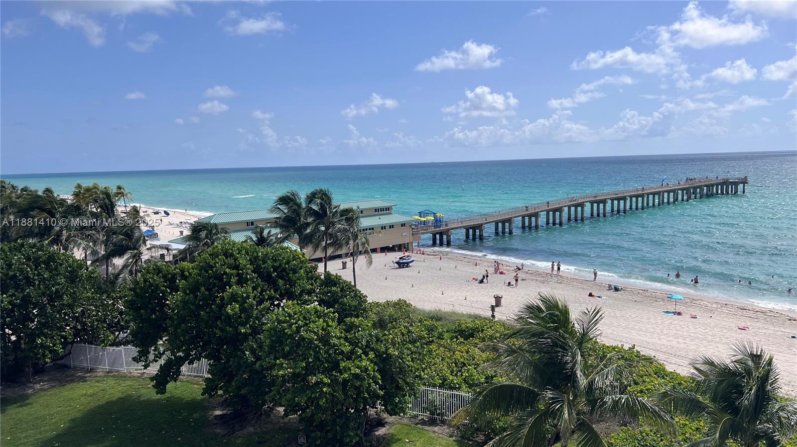OCEANIA III CONDO - Residential