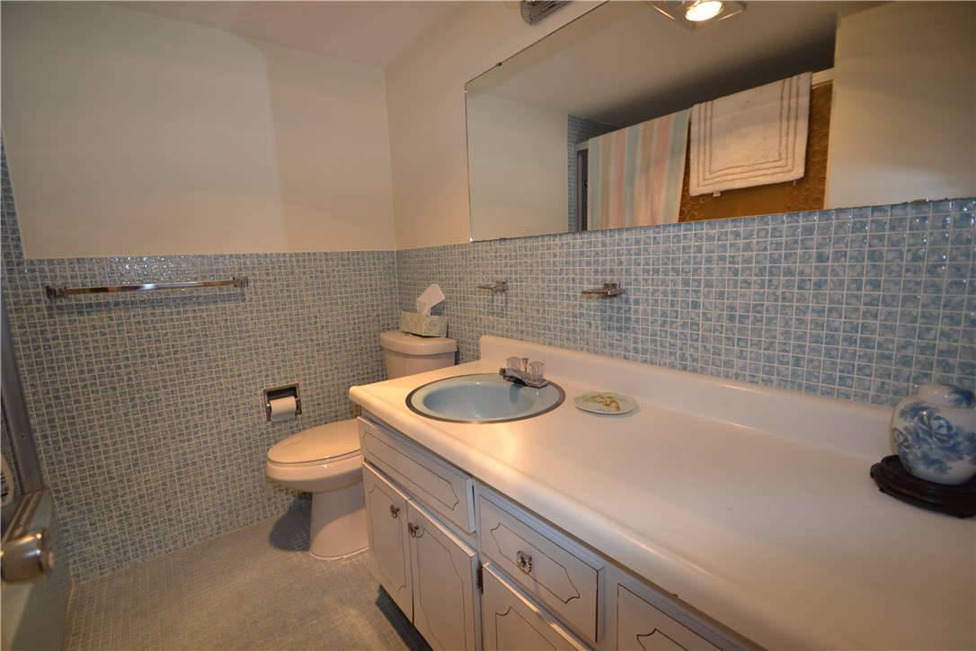 Admirals Cove - Residential