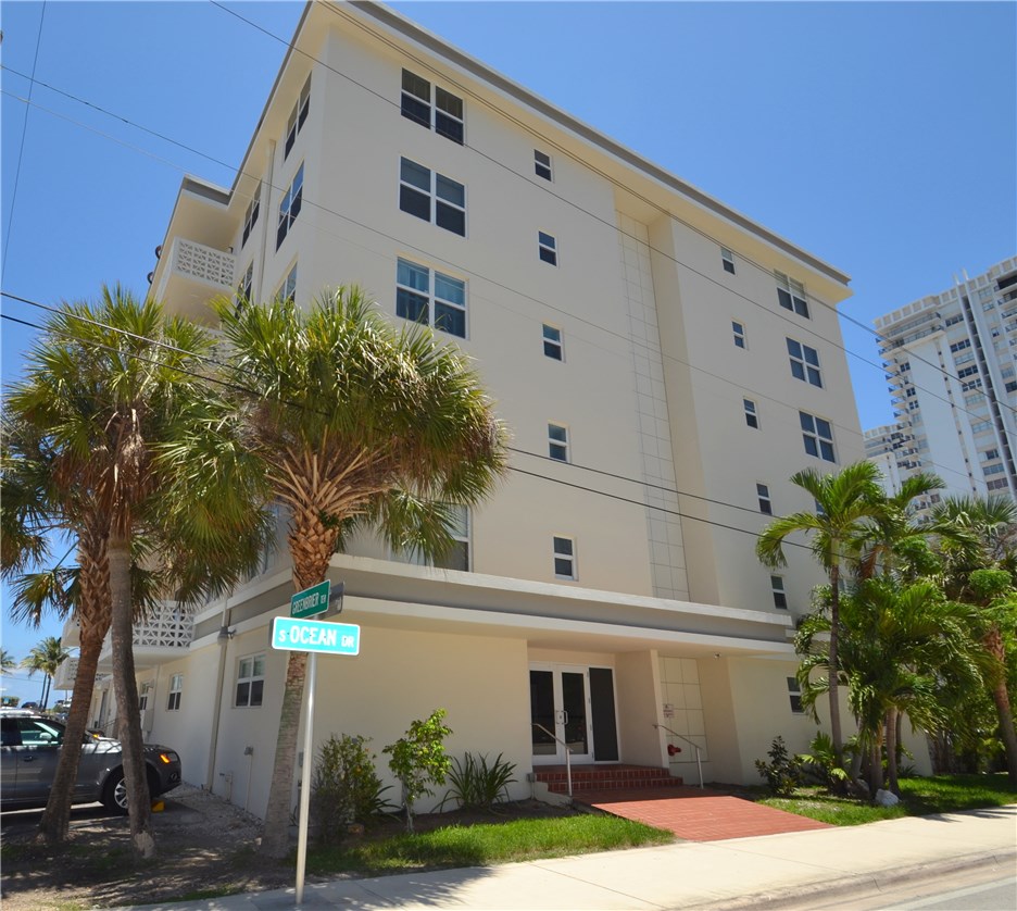Admirals Cove - Residential