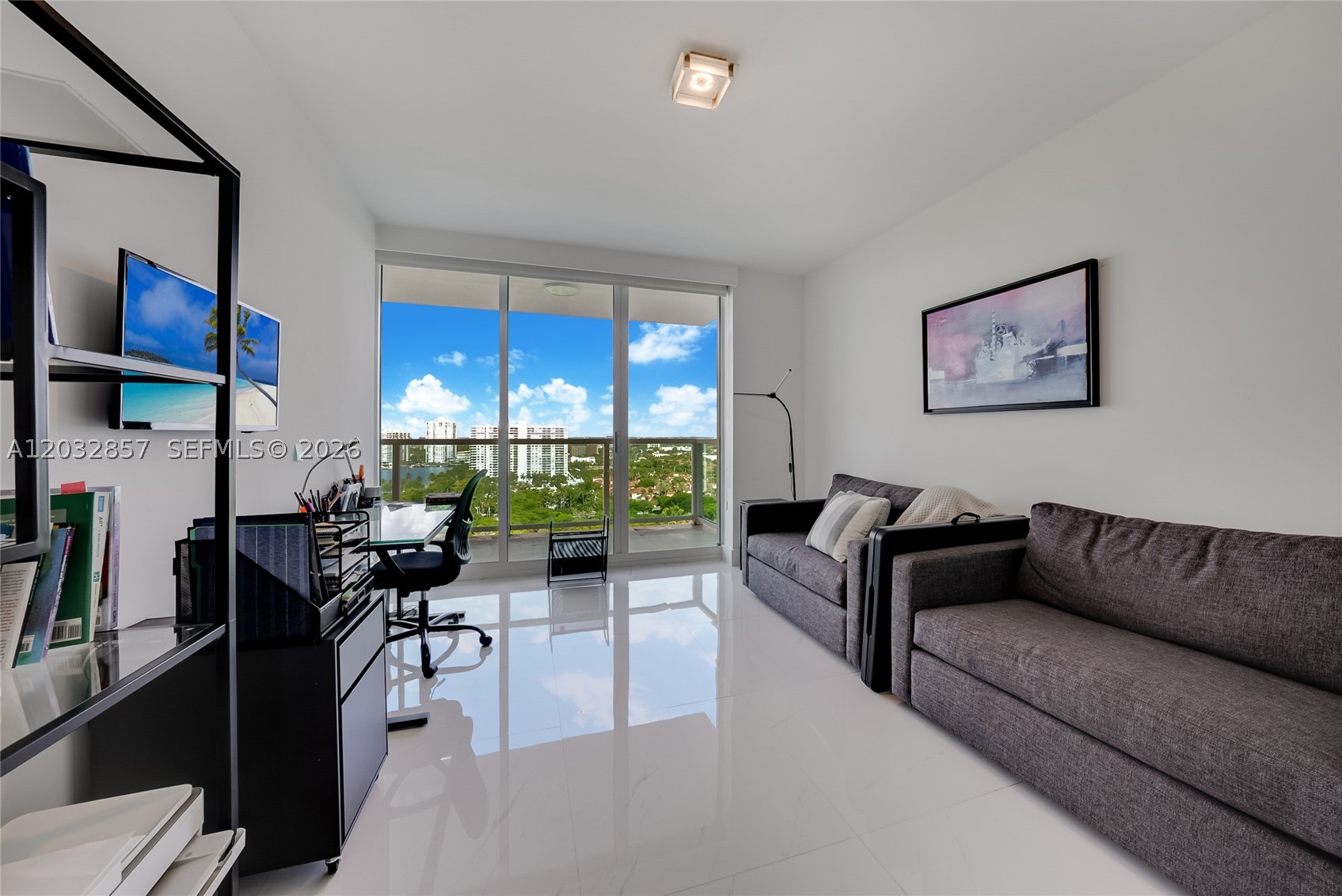 THE PENINSULA CONDO - Residential