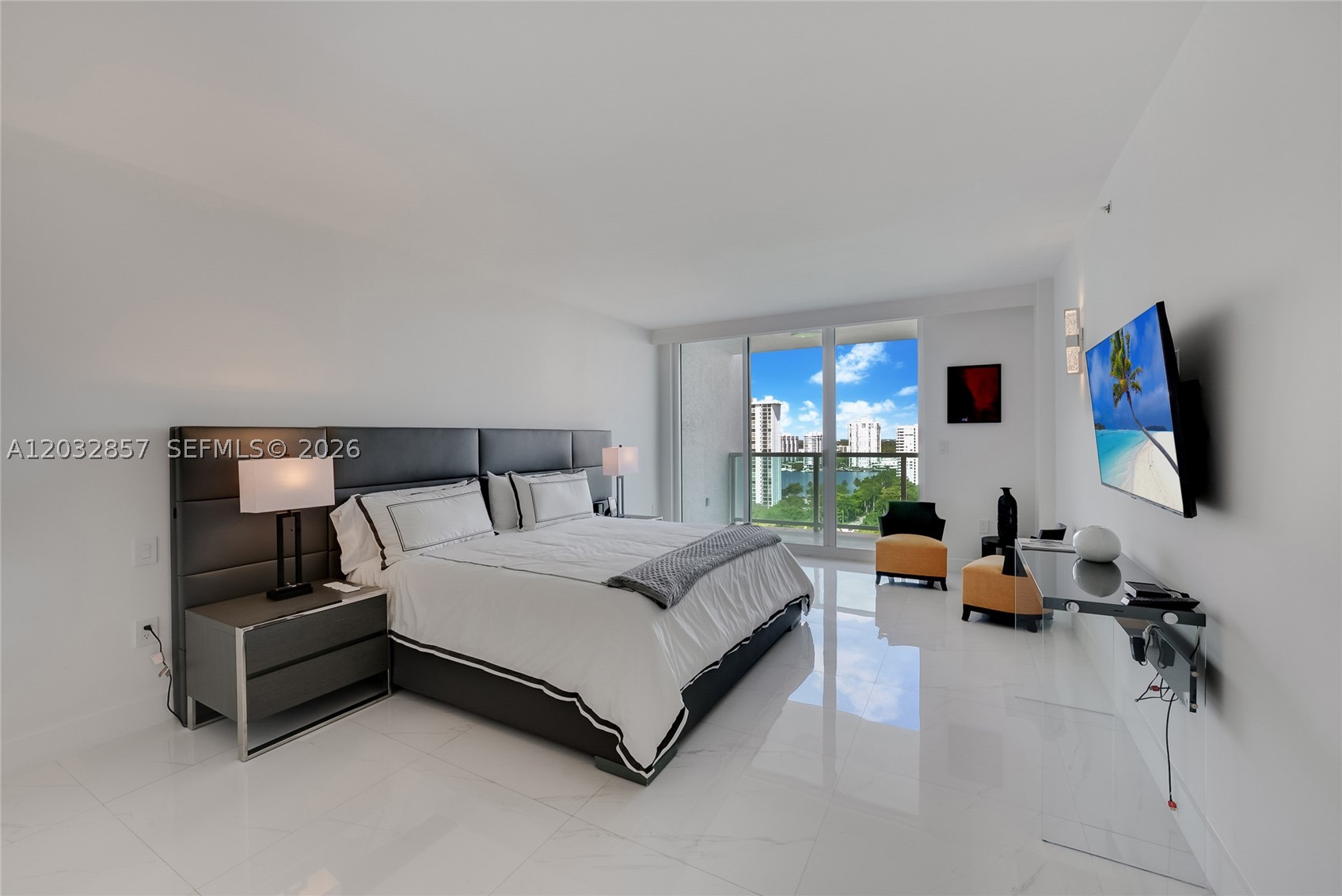 THE PENINSULA CONDO - Residential