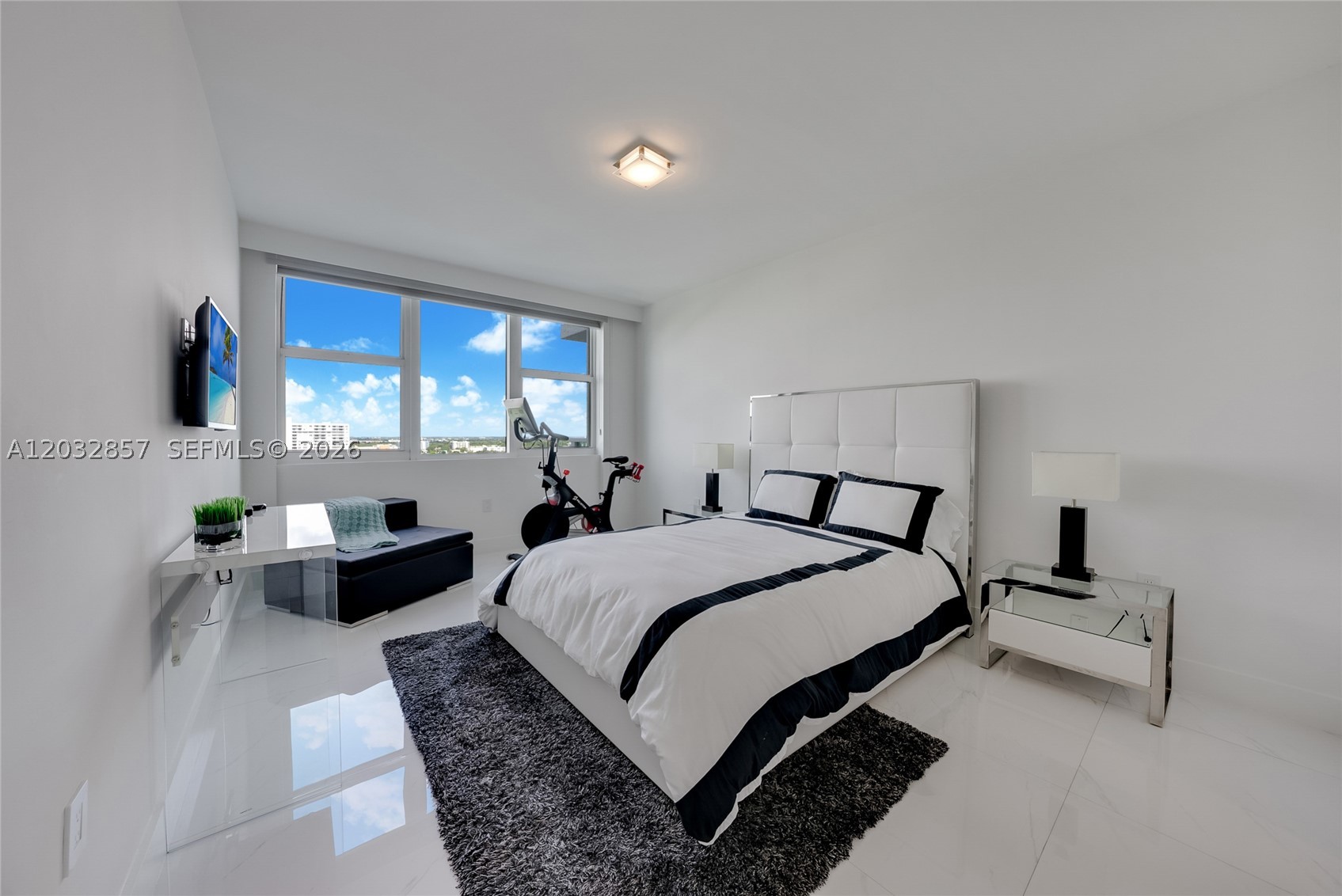 THE PENINSULA CONDO - Residential